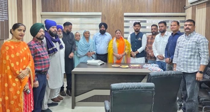 kulwinder-kaur-chairperson-block-samiti-block-2-hoshiarpur-punjab