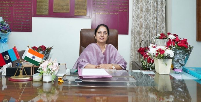 principal-jaspreet-kaur-bains-hoshiarpur