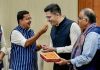 AAP को झटका! सभापति ने 7 सांसदों के BJP में विलय को दी मंजूरी
