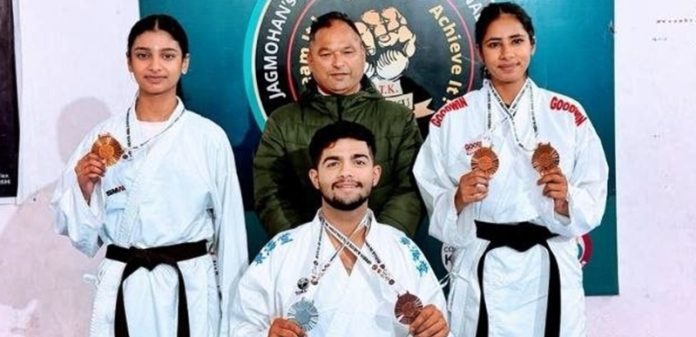 state-level-karate-champion-hoshiarpur