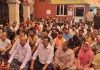 आउटसोर्स इम्प्लाइज़ के धरने में पहुंचे कांग्रेसी नेता, सरकार की नीतियों को कोसा