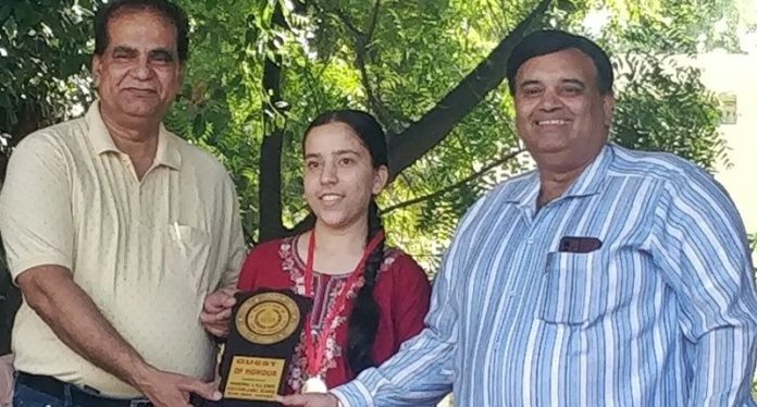 railway-mandi-monika-biology-topper