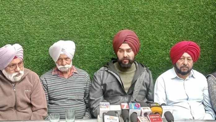 shimla-gurudwara-sahib-president-manager-fir