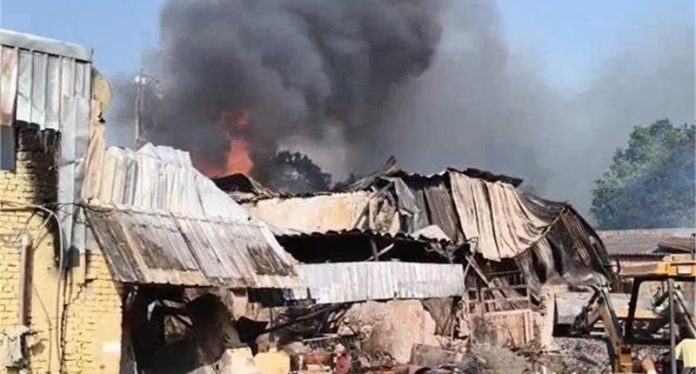 sonipat-fire in two factories-loss