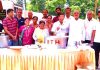 छबील व लंगर लगाकर पूर्व मंत्री स्व. नरेश ठाकुर के जन्मदिन पर भेंट की श्रद्धांजलि