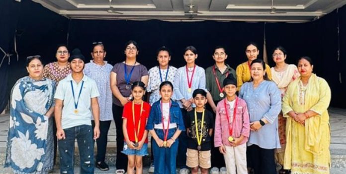 sav school-hindi-seminar