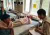 चंबा-भरमौर मार्ग पर हादसा: कार्यक्रम से लौट रही बस पर पहाड़ी से गिरे पत्थर, 1 की मौत, 4 घायल