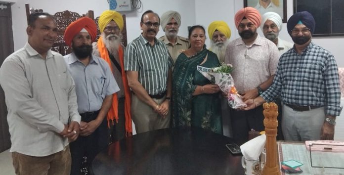 eye-donation-meet-mayor-parveen-saini