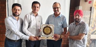 नाइस कंप्यूटर्स को मिला “एंड्यूरिंग अवॉर्ड”