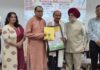 डॉ. धर्मपाल साहिल हुए” पंजाब हिंदी साहित्य रत्न ” से सम्मानित