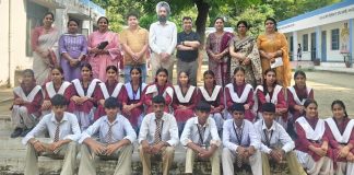 शिक्षक दिवस पर स्वच्छता अभियान चलाकर विद्यार्थियों ने दिया सेवा और सम्मान का संदेश