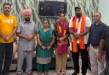 एक जोत सेवा समिति ने पार्षद नीरज रानी को किया सम्मानित