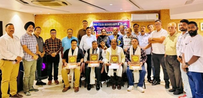 lions-club-pearl-hoshiarpur-honoured-teachers-5-9-26