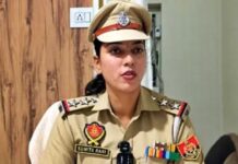 ₹50 हजार की रिश्वत लेते महिला SHO और गनमैन गिरफ्तार, बोली- ‘ऑल इज वेल, हमेशा बोल्ड रहना चाहिए’