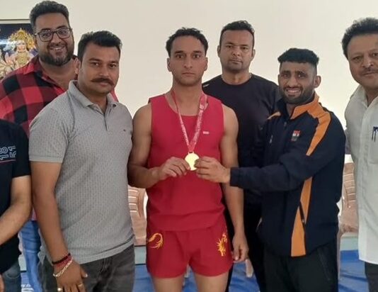 जीएमसी राजौरी के छात्र रिजवान राशिद ने पुरुष वर्ग में जीता स्वर्ण