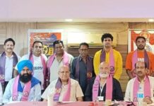 अंतर्राष्ट्रीय कलाकार दिवस पर जुटे होशियारपुर के दिग्गज कलाकार, मैडल और पटका देकर हुए सम्मानित