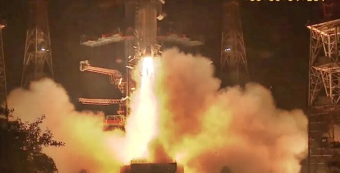 isro-nvs-03-launched-india-gps-navic-help-people-armed-forces-how-navigation-system-works