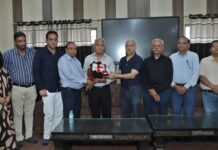 SAV Jain Dayboarding School पूरी तरह से हुआ CBSE मान्यता प्राप्त, प्रबंधकों ने स्टाफ के साथ सांझा की खुशी