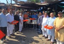 माता चिंतपूर्णी चौंक पर संक्रांति के उपलक्ष्य पर लगाया लंगर