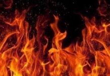 मुंबई में 13 मंजिला इमारत को लगी आग, 3 बच्चों समेत 9 घायल