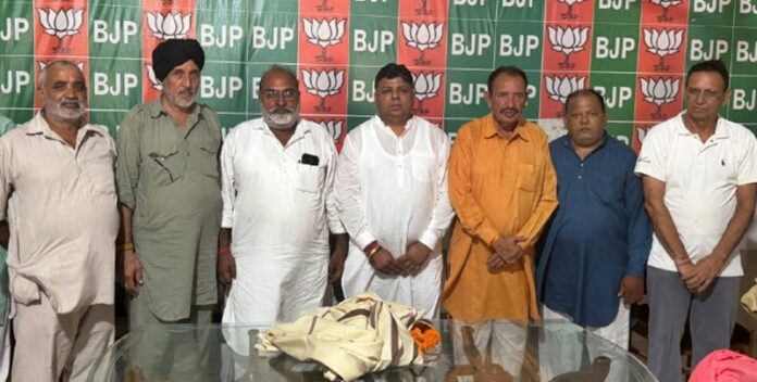 nitin-gupta-nannu-against-aapparty
