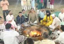 श्री राम लीला में ताड़का वध के बाद जनकपुरी पहुंचे भगवान राम की झलक पाने को ललायत दिखे जनकनिवासी