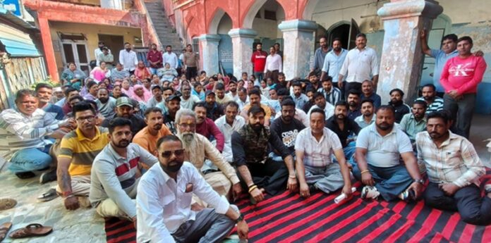 safai-karamchari-union-strike-not-accepted-letters